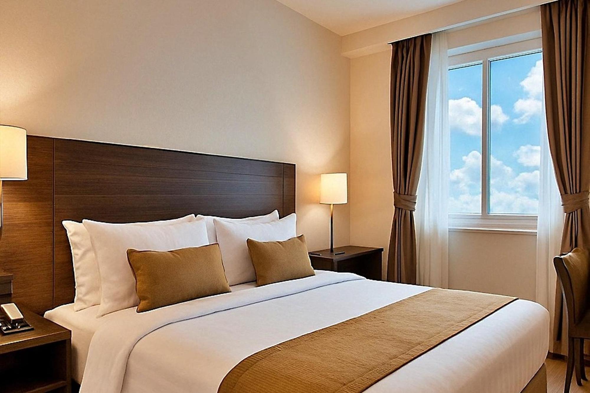 Hotel Sunlight Inn New Delhi Bagian luar foto