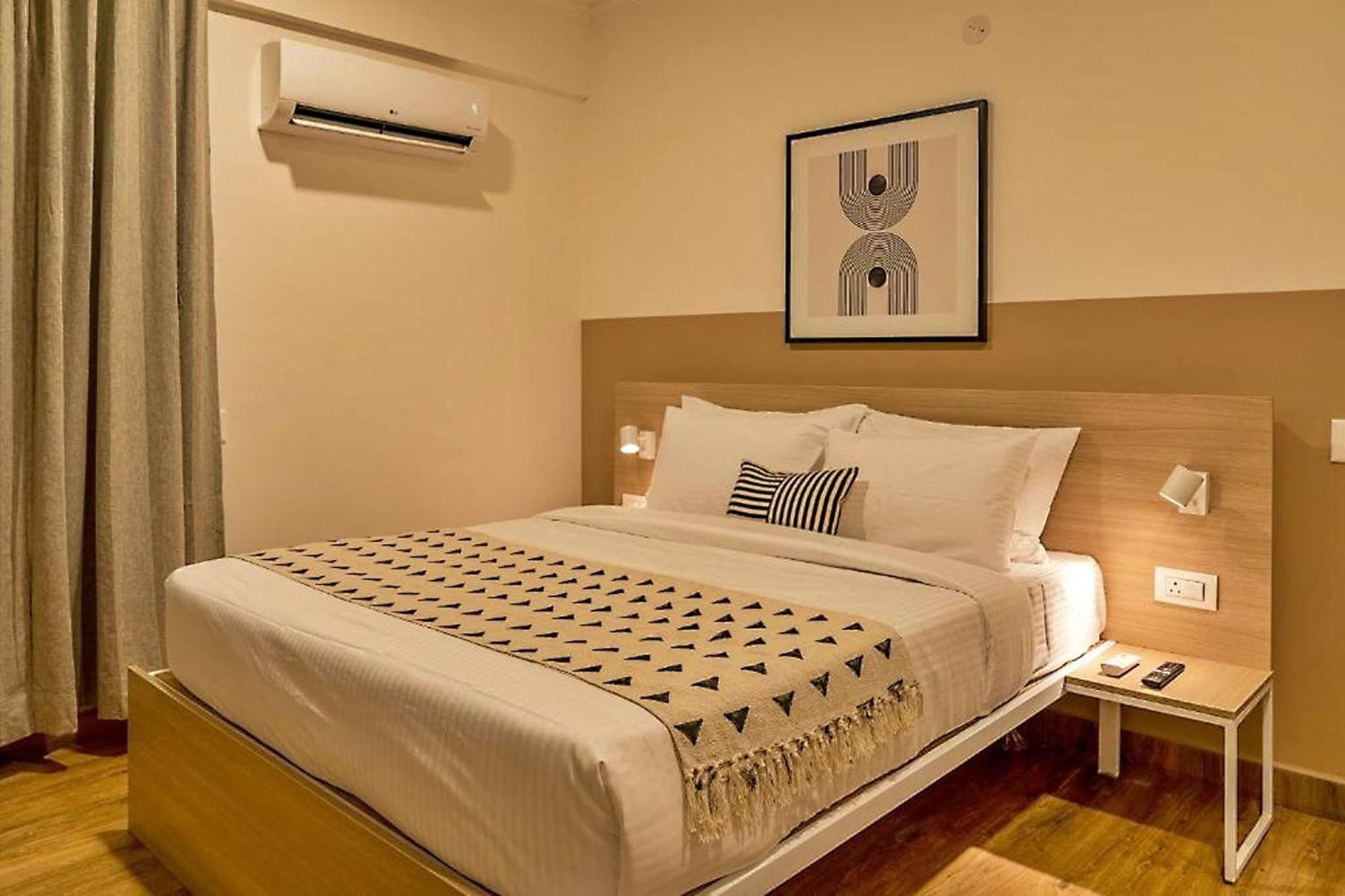 Hotel Sunlight Inn New Delhi Bagian luar foto